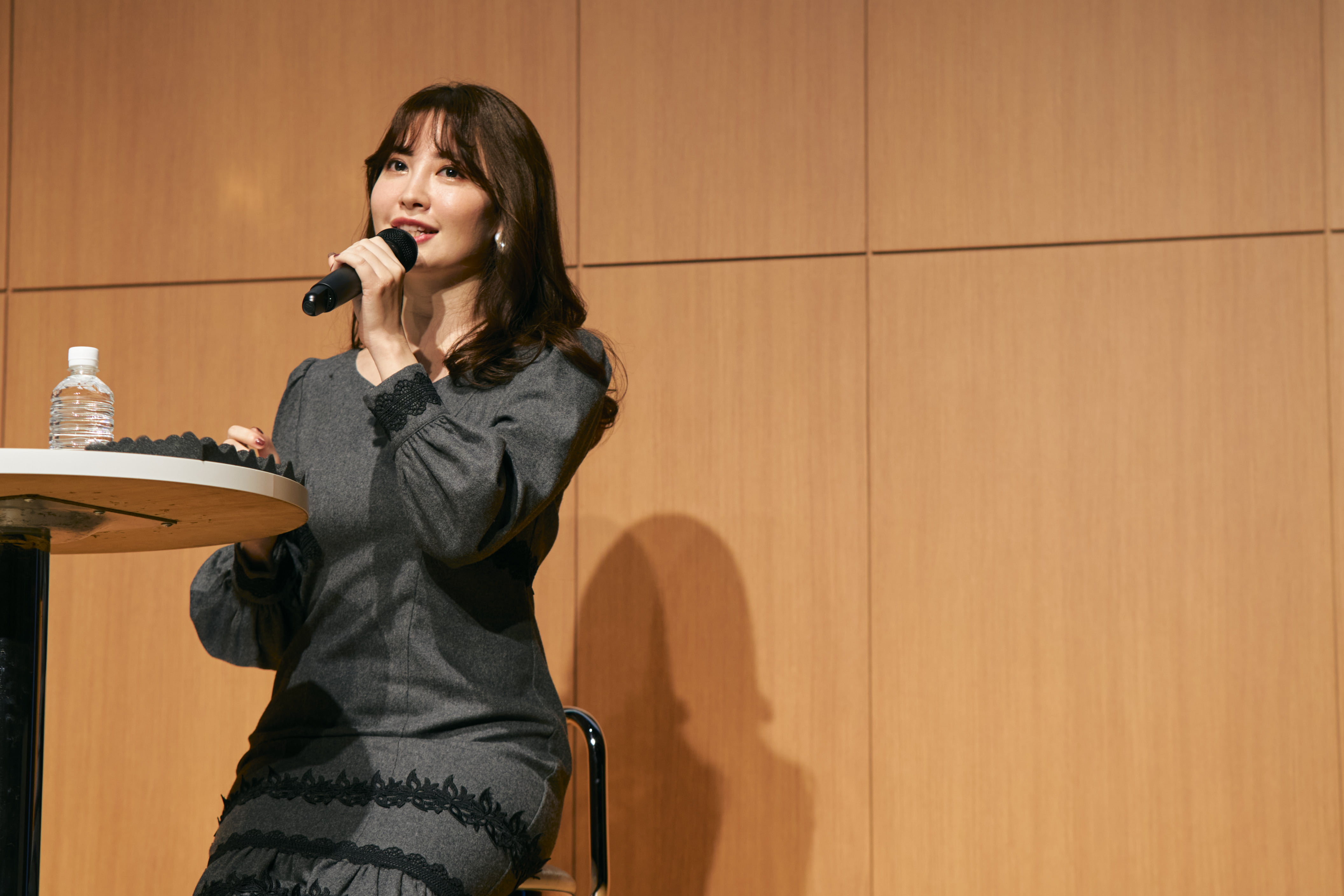 小嶋陽菜と考える これからの時代を牽引するブランドの築き方 - SHEshares