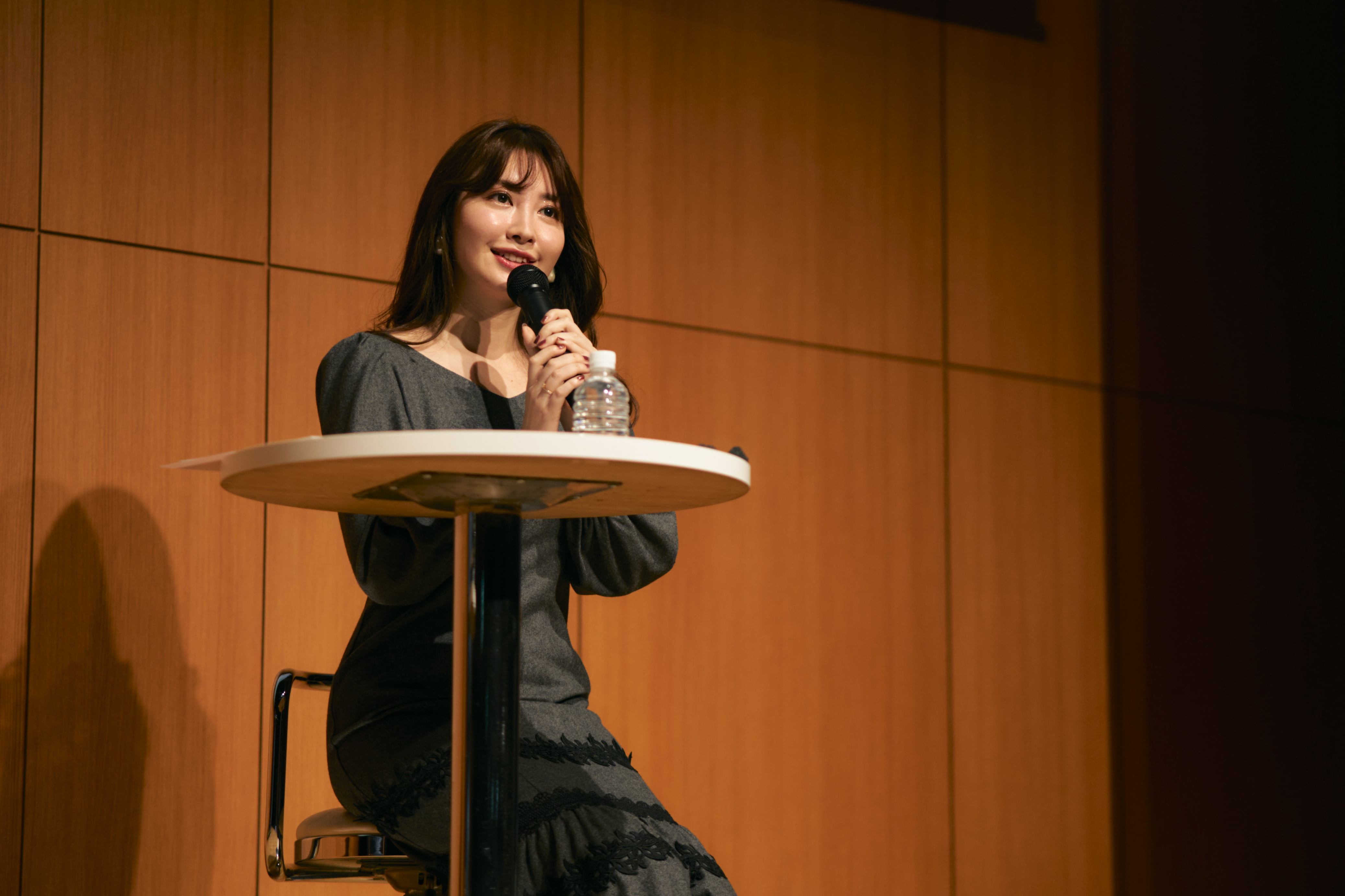 小嶋陽菜と考える これからの時代を牽引するブランドの築き方 - SHEshares