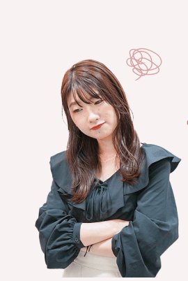腕を組んで困った表情を浮かべる、Before(銀行員)時代のちーずさん
